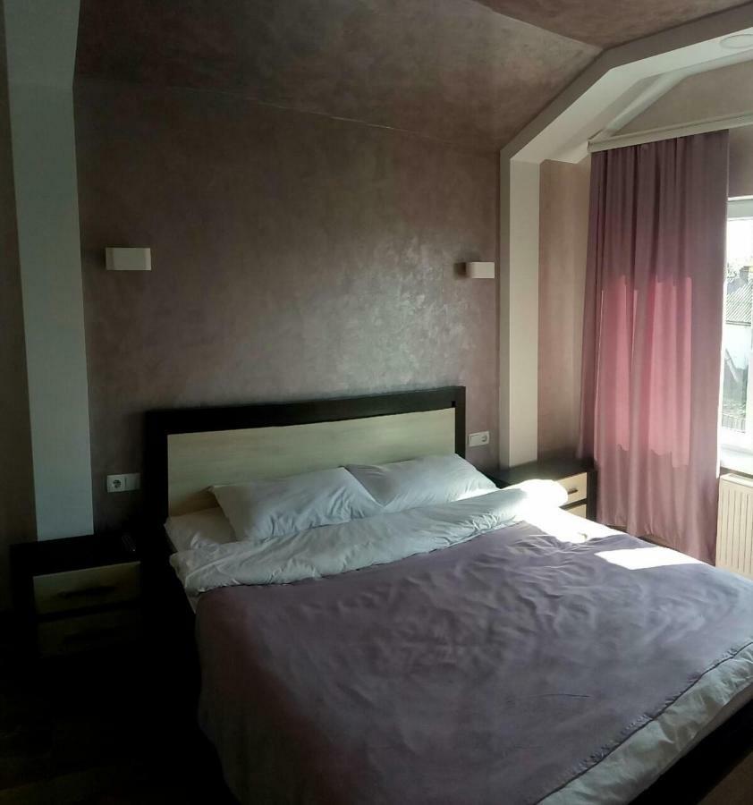 Royal House Kamianets-Podilskyi Exterior foto